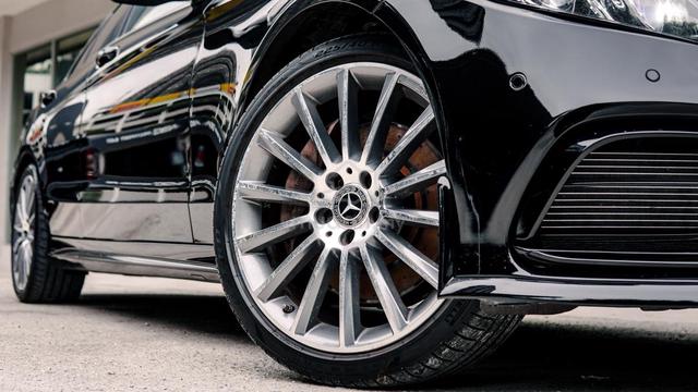 Mercedes Benz C350E 2.0 AMG CONVERT C63 AMG 2018 - 5
