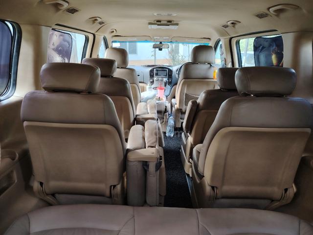 2014 Hyundai GRAND STAREX 2.5 ROYALE PREMIUM - 2