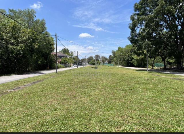 main road flat bungalow land bandar tasik kesuma 1