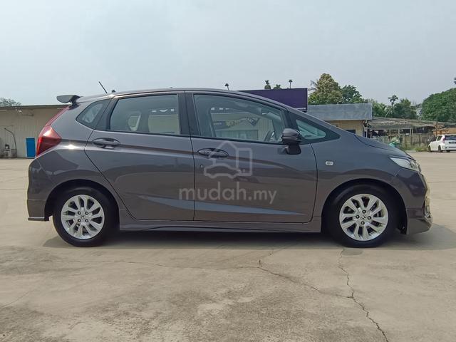 2019 Honda JAZZ 1.5 E FACELIFT (A) - HONDA SERVICE - 4