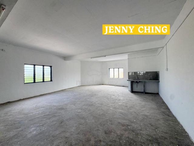 1st floor Corner good condition Taman merak jaya @ simpang ampat rent 1