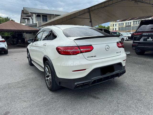 2017 Mercedes Benz GLC250 4MATIC COUPE AMG LINE - 4