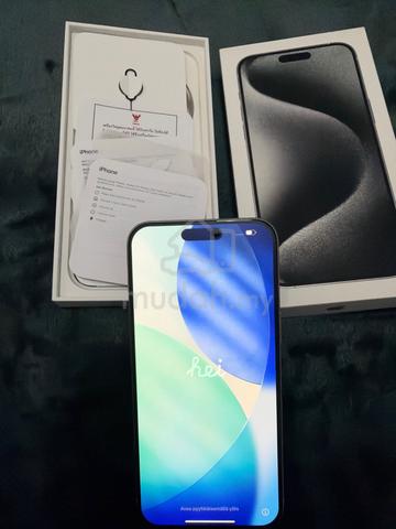 iPhone 15 Pro Max - photo 2 of 4