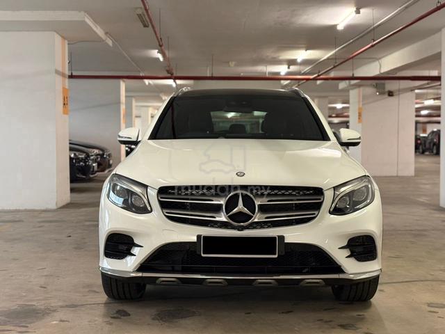 2017 Mercedes Benz GLC250 4MATIC COUPE AMG LINE - 4