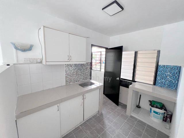 Seroja Apartment (Putra Perdana) 1