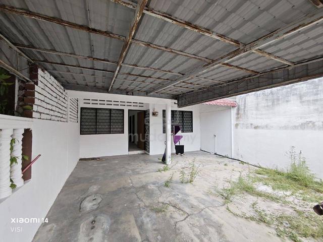 New Paint Bandar Baru Putra Single Storey Sale Pakatan Jaya Tanjung Ra 1