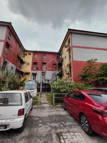 Pangsapuri Nuri (Taman Bukit Idaman) 1