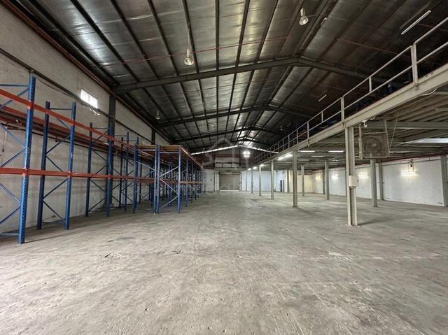 Ulu Tiram Detached factory 1.07 acres 1