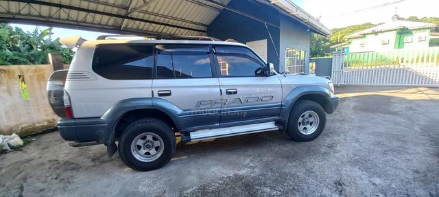 2005 Toyota PRADO 3.0 TZ KN-KDJ121W (A) - 1