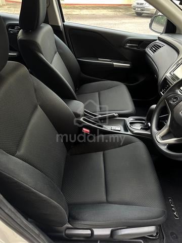 2017 Honda CITY 1.5 E MY14 GM6 FACELIFT (A) - 4