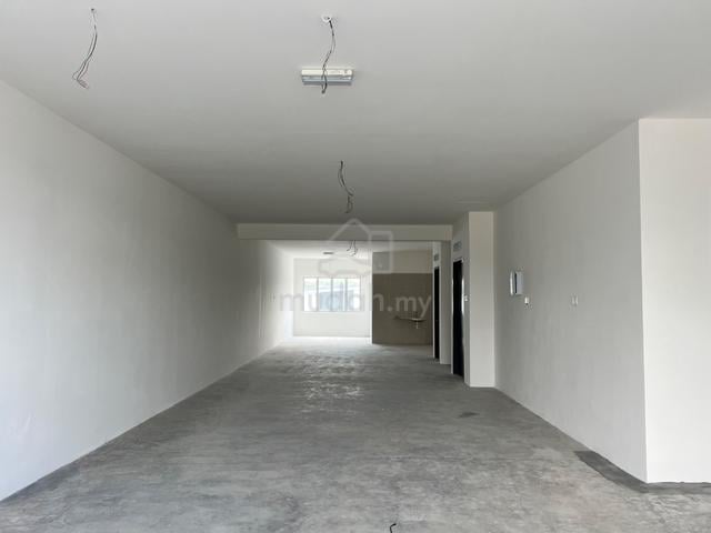 First Floor Office Lot at Irama Sendayan Labu Negeri Sembilan For Rent 1