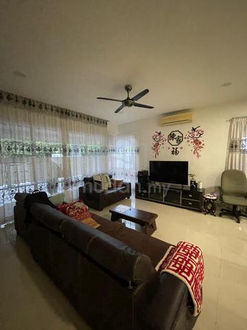 Taman Kantan Permata Kajang, B/U 3755sf Freehold Renovated G&G 1