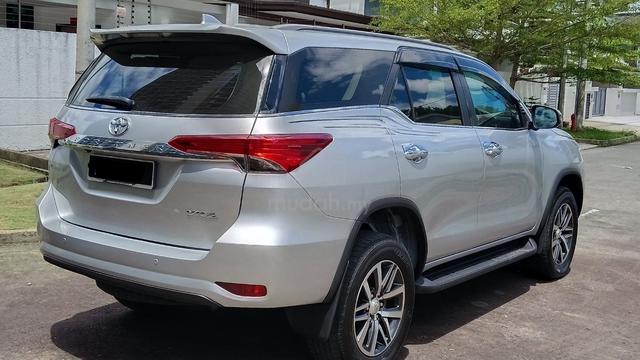 2018 💥Toyota Fortuner 2.4 Diesel VRZ 4X4 AUTO - 5