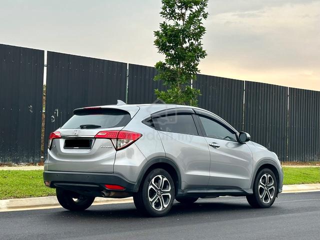 Honda HR-V 1.8 E🔥CARKING LOW MILEGAE‼️‼️‼️ - 3