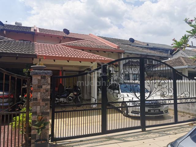 Terrace House 1.5 Storey USJ11, UEP Subang Jaya, Subang, Selangor 1
