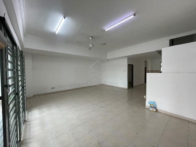 Bukit Minyak Double Storey Terrace|4bed+3Bath|Backyard 5Feet 1