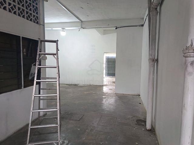 Shoplot Sentul for rent 1