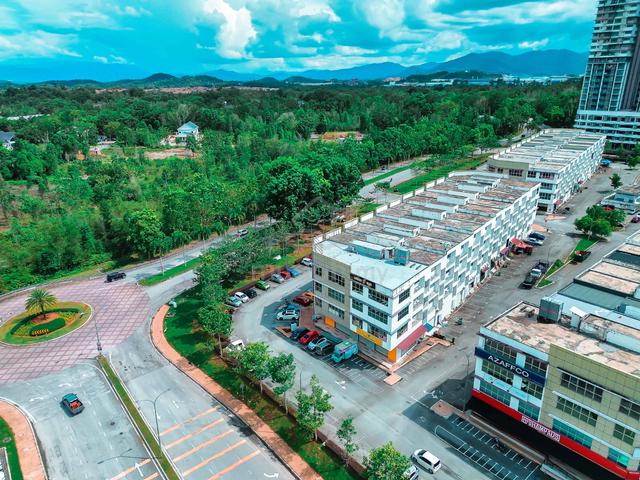 GROUND FLOOR FACING MAINROAD Enigma Bandar Puteri Bangi Shoplot 1