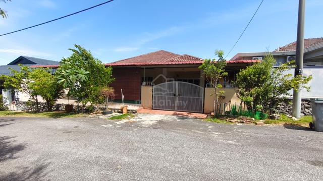 RENOVATED SEMI-D TAMAN MARGOSA,PAROI SEREMBAN. Near LEKAS. BERBALOI ! 1