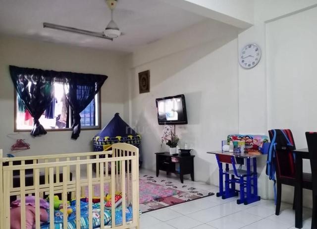 Pandan Utama Apartment 1
