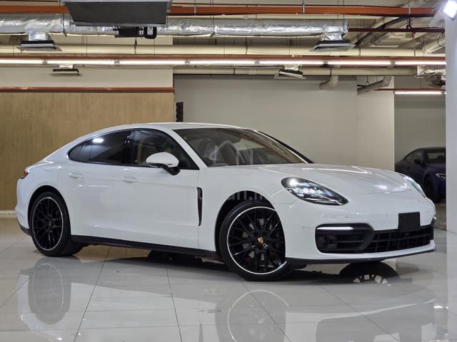 2021 Porsche PANAMERA BASE 3.0L (A) - 3
