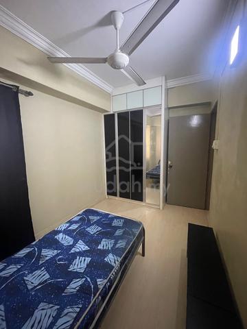 Mid Bedroom Sri Cempaka Apartment 1