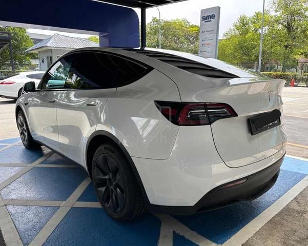 2024 Tesla MODEL Y 1.0 LONG RANGE MY23 (A) - 3