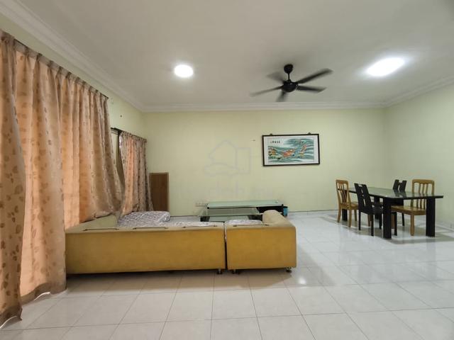 Setia Indah / Double Storey / Low Deposit / Partially Furnished 1