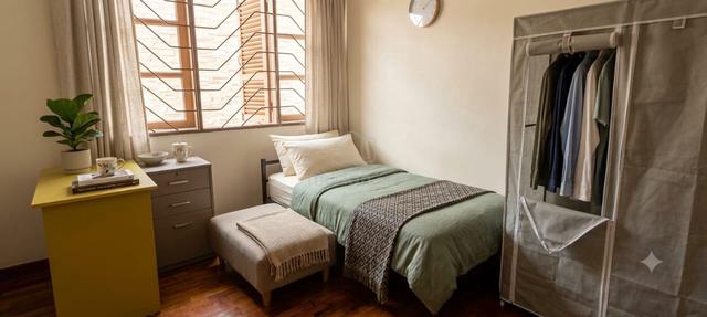 Fully Furnished Johor Batu Pahat Room For Rent 1