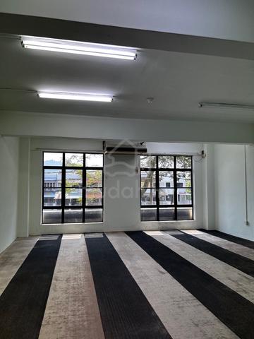 kuantan shop space near happy station air putih less than 1K rentals 1