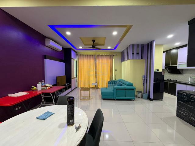 Sunway Wellesley 3 Storey Townhouse (Upper Unit Corner) 1