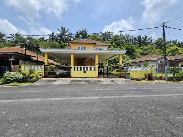 BUNGALOW RENOVATED 2 Storey Taman Saujana Heights Alor Gajah Melaka 1