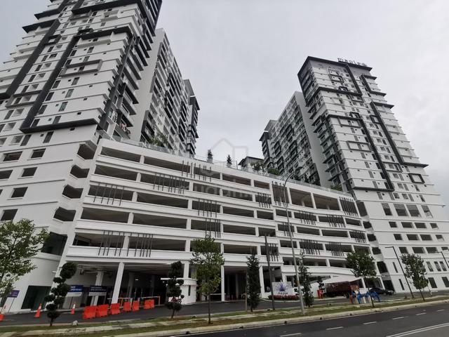 Maple Residences 1