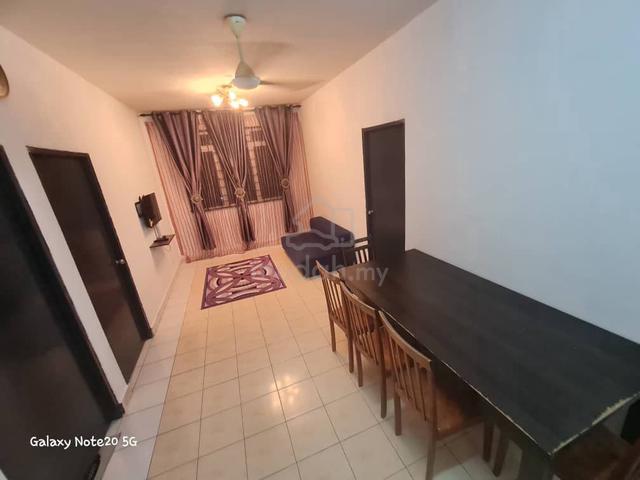 Camelia Court @ Nilai Impian 1