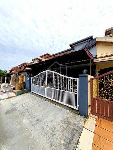 FREEHOLD Renovated 2 Storey Suadamai Bandar Tun Hussein Onn Cheras 1