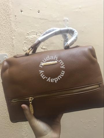 sacha handbag