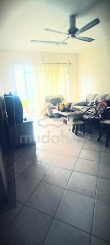 Perdana Exclusive Condo 1