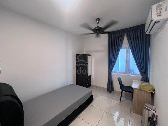 Aurora Residence Small room Taman Puchong Prima Near to LRT For Rent 1