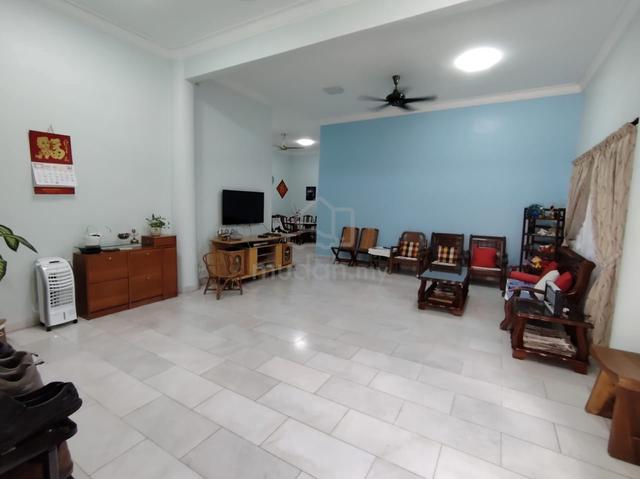 Well Condition Nearby KSL 1-Storey Bungalow at Tmn Kebun Teh For Sale 1