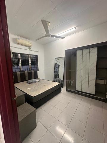 Single story saujana puchong 4B2B 1