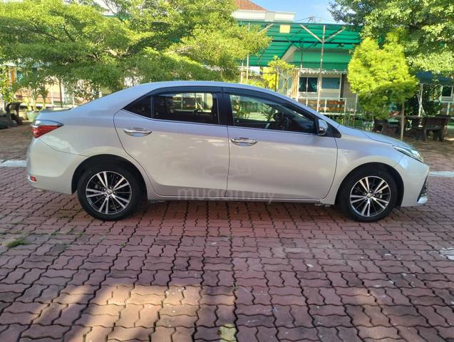 2017 Toyota COROLLA ALTIS 1.8 G FACELIFT (A) - 5