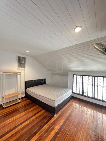 Bungalow House Middle Room Near General Hospital Pulau Pinang For Rent 1