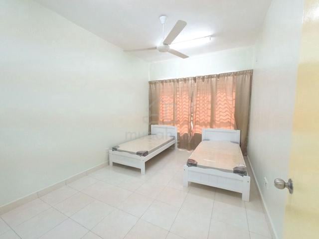 Harga Promosi|Bilik Middle Shar|Girl|BANJARIA COURT GOMBAK|Inc Air Api 1