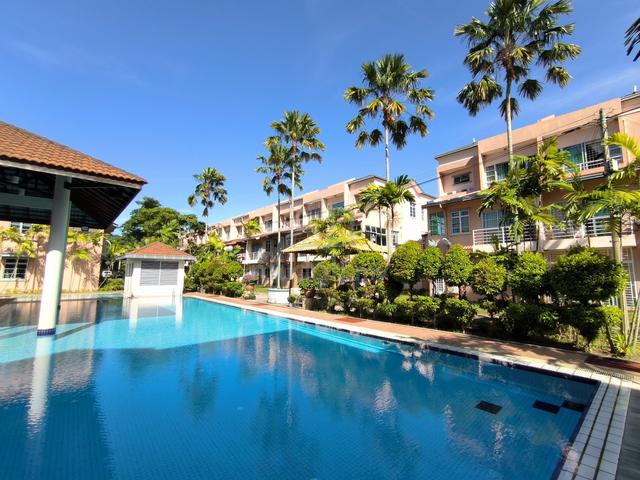 KK | Fortuna, Corner, Furnished : Vila Luyang Towhouse 1