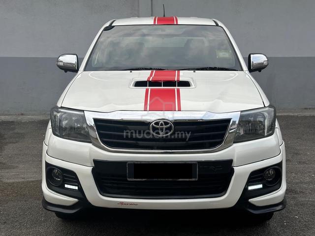 2016 Toyota HILUX 2.5 G TRD - 3