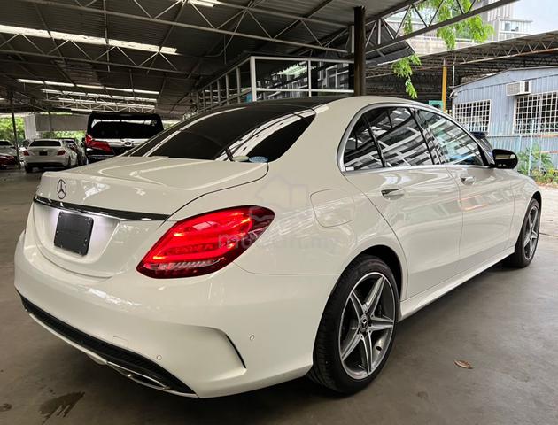 2018 Mercedes Benz C200 2.0 AMG LINE (CBU) (A) - 2