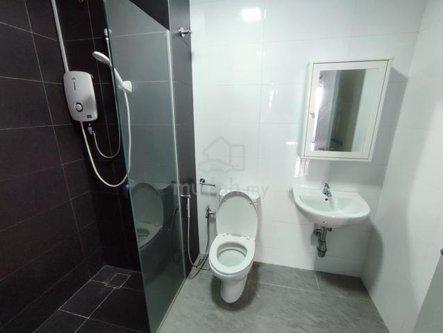 Utropolis Suites 2 4