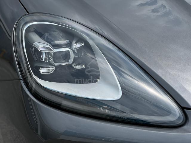 JAPAN UNREG 2022 Porsche CAYENNE COUPE 3.0 V6 - 3