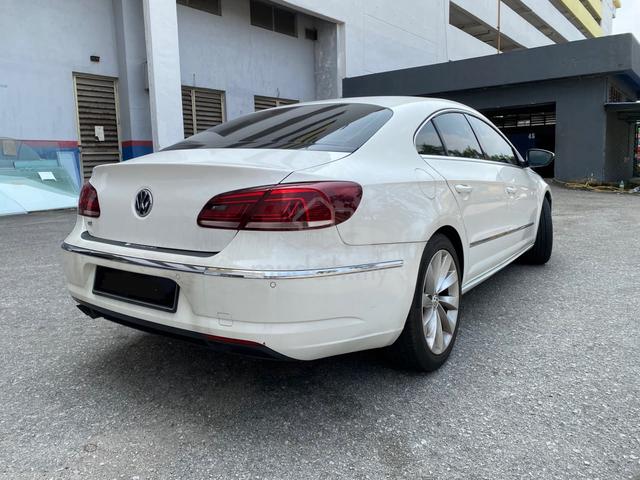 Volkswagen PASSAT CC 1.8 2012 CBU LADY OWNER - 5