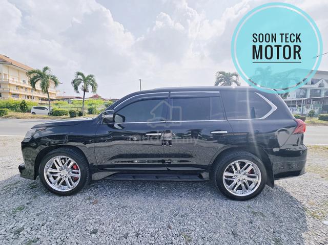 2016 Lexus LX570 5.7 (A) - 2